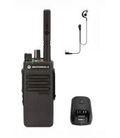 Motorola DP2400E Enhanced UHF DMR IP54 5watt met tafellader en G-shape oortje
